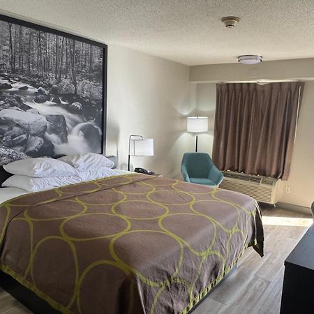 Super 8 By Wyndham Charleston Wv Hotel Екстериор снимка